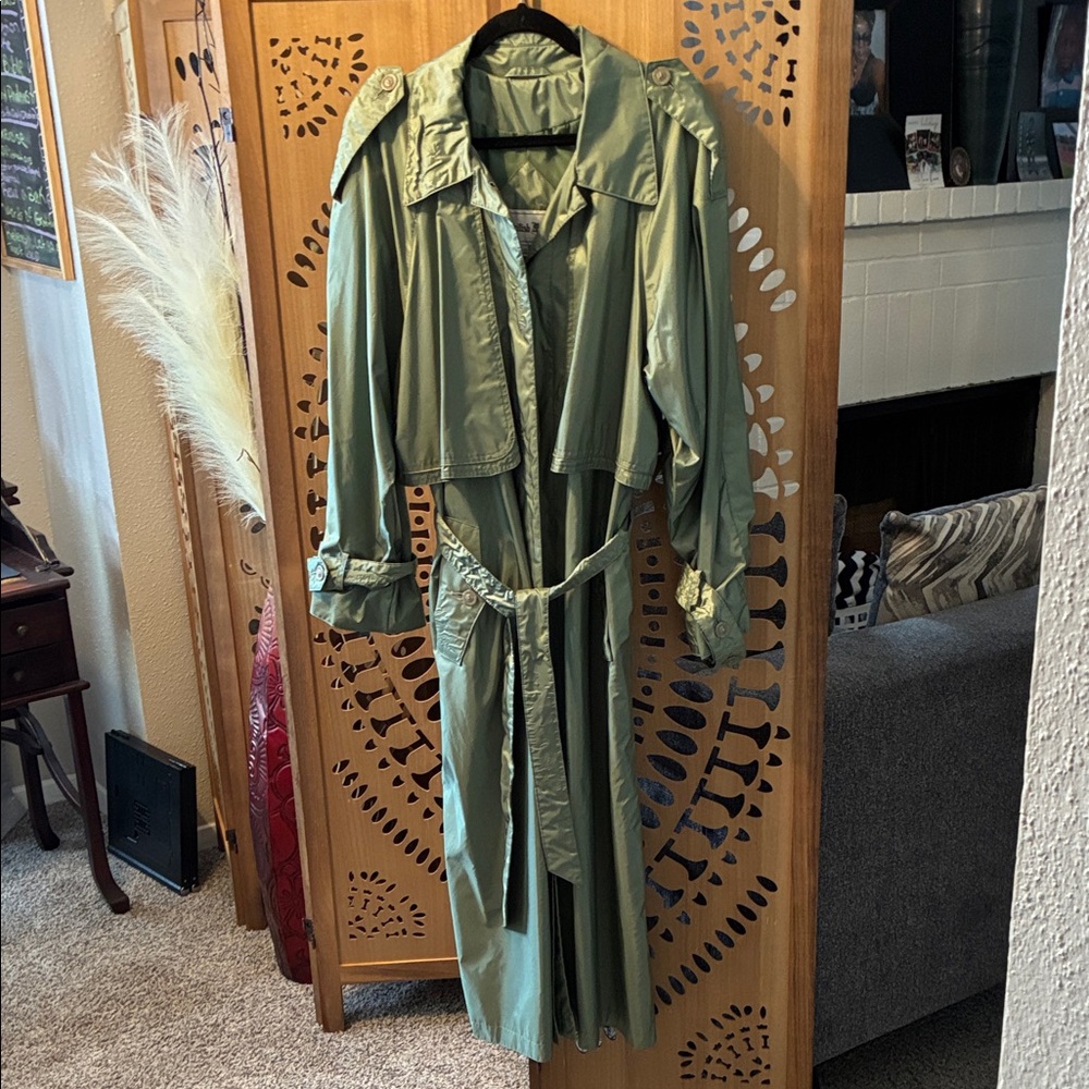 Elegant Olive Women's Trench Coat